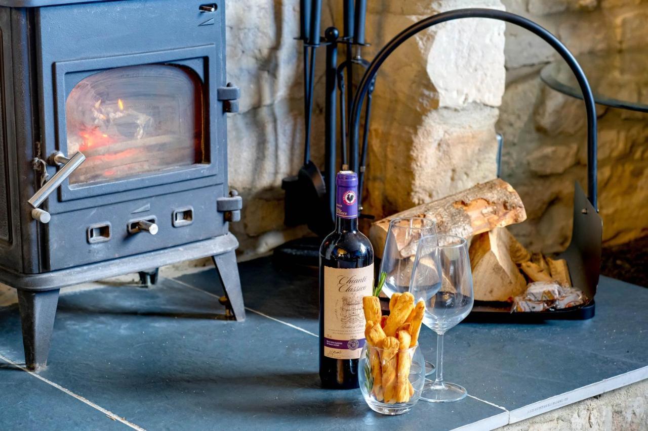 The Anchorage - Sea Views And Beach On Doorstep 앰블 외부 사진